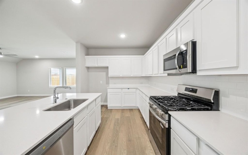 1940 Callington Way, Forney, TX 75126, 4 Habitaciones Habitaciones , ,3 BañosBaños,Residential,En Venta,1940 Callington Way,0,21048731