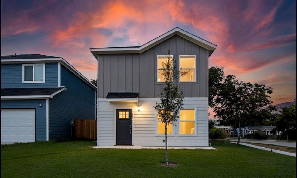 2350 Evans Avenue, Fort Worth, TX 76104, 3 Habitaciones Habitaciones , ,2 BañosBaños,Residential,En Venta,2350 Evans Avenue,0,21048772