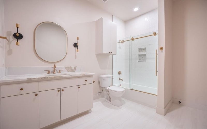 4728 Villa Terrace, Fort Worth, TX 76116, 4 Bedrooms Bedrooms, ,5 BathroomsBathrooms,Residential,For Sale,4728 Villa Terrace,0,21048841