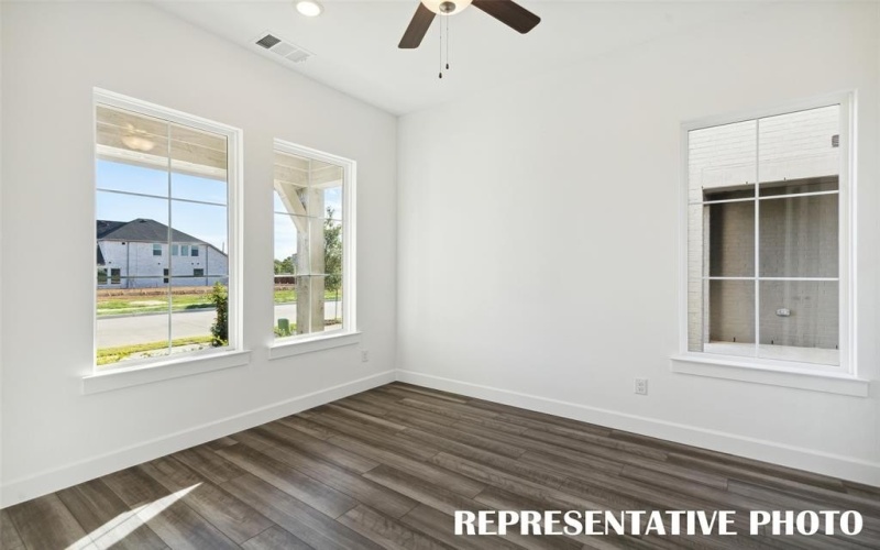 1401 Earles Court, Mansfield, TX 76063, 4 Bedrooms Bedrooms, ,5 BathroomsBathrooms,Residential,For Sale,1401 Earles Court,0,21048867