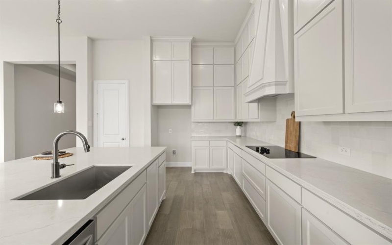 4818 Nomad Drive, Midlothian, TX 76065, 4 Habitaciones Habitaciones , ,3 BañosBaños,Residential,En Venta,4818 Nomad Drive,0,21048890