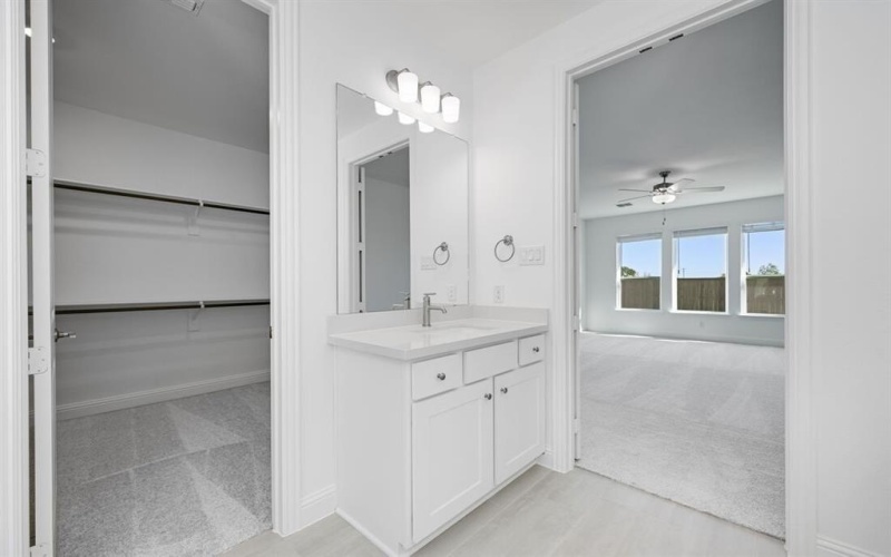 415 Chatham Drive, Oak Point, TX 75068, 4 Bedrooms Bedrooms, ,3 BathroomsBathrooms,Residential,For Sale,415 Chatham Drive,0,21048899