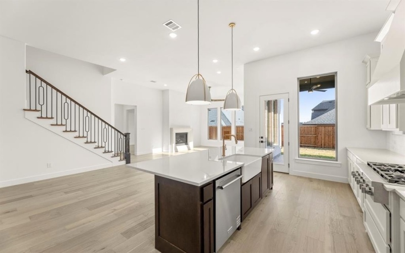 4711 Belo Drive, Prosper, TX 75078, 4 Habitaciones Habitaciones , ,5 BañosBaños,Residential,En Venta,4711 Belo Drive,0,21048924