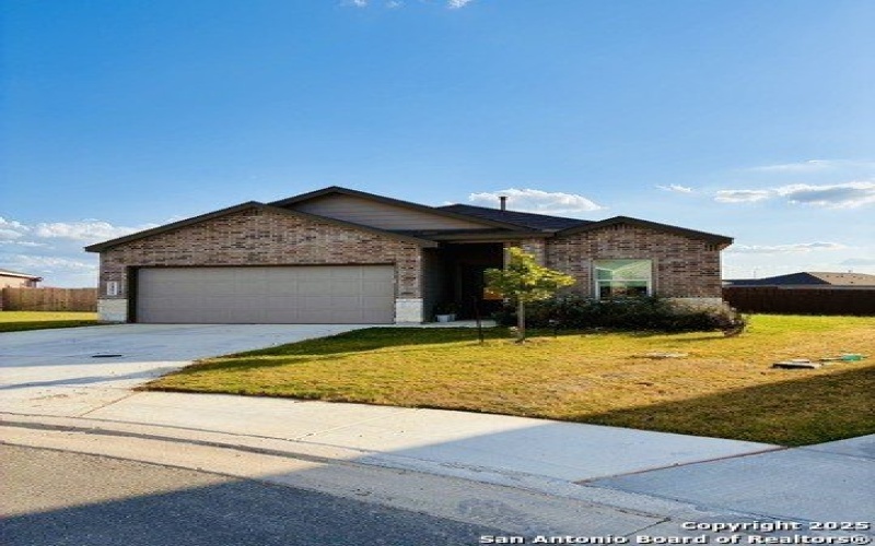 5801 Geronimo Vista, Seguin, TX 78155, 3 Bedrooms Bedrooms, ,2 BathroomsBathrooms,Residential,For Sale,5801 Geronimo Vista,0,1897493