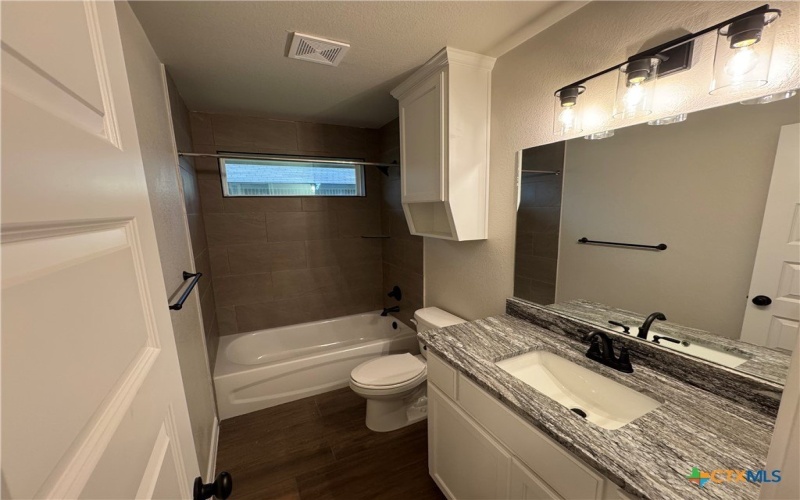 141 Atlas Avenue, Killeen, TX 76542, 4 Habitaciones Habitaciones , ,2 BañosBaños,Residential,En Venta,141 Atlas Avenue,0,591529