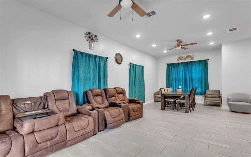 1804 Tammy Street, Hawk Cove, TX 75474, 3 Habitaciones Habitaciones , ,2 BañosBaños,Residential,En Venta,1804 Tammy Street,0,21043251
