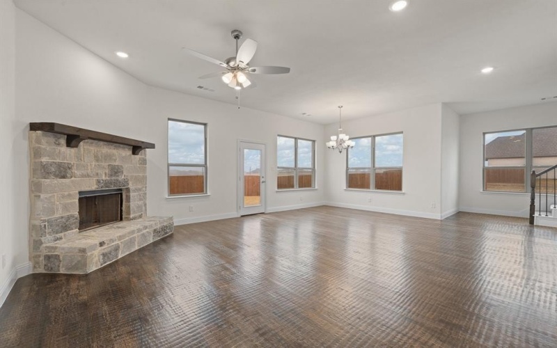 10309 Livestock Avenue, Venus, TX 76084, 4 Bedrooms Bedrooms, ,3 BathroomsBathrooms,Residential,For Sale,10309 Livestock Avenue,0,21044255