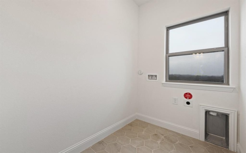 10305 Livestock Avenue, Venus, TX 76084, 5 Bedrooms Bedrooms, ,3 BathroomsBathrooms,Residential,For Sale,10305 Livestock Avenue,0,21044431