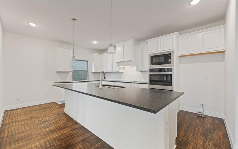 10305 Livestock Avenue, Venus, TX 76084, 5 Bedrooms Bedrooms, ,3 BathroomsBathrooms,Residential,For Sale,10305 Livestock Avenue,0,21044431