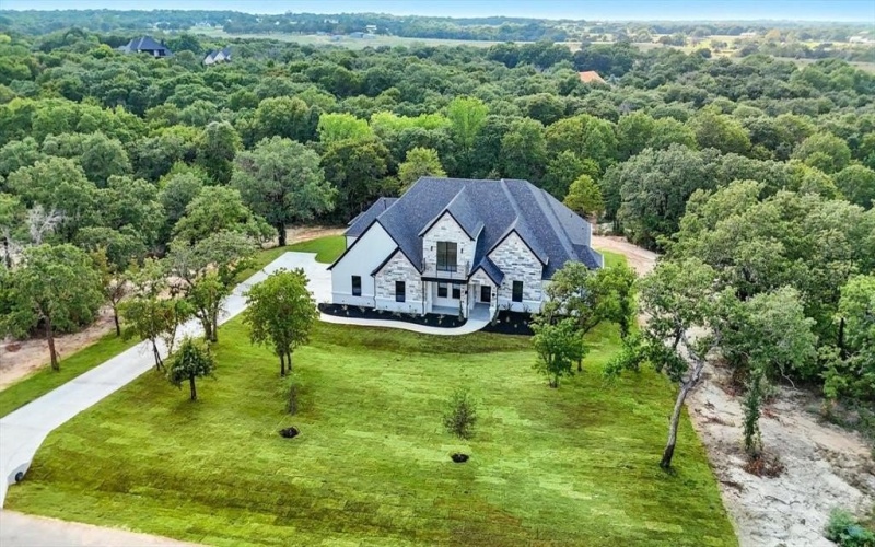 1068 Glenoaks Drive, Weatherford, TX 76088, 6 Bedrooms Bedrooms, ,3 BathroomsBathrooms,Residential,For Sale,1068 Glenoaks Drive,0,21045715