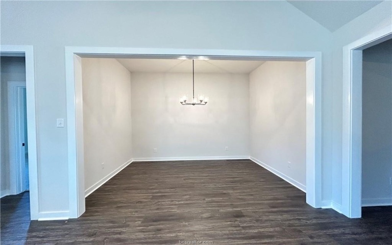 1937 Pinemont View Drive, Bryan, TX 77807, 3 Habitaciones Habitaciones , ,2 BañosBaños,Residential,En Venta,1937 Pinemont View Drive,0,25009544