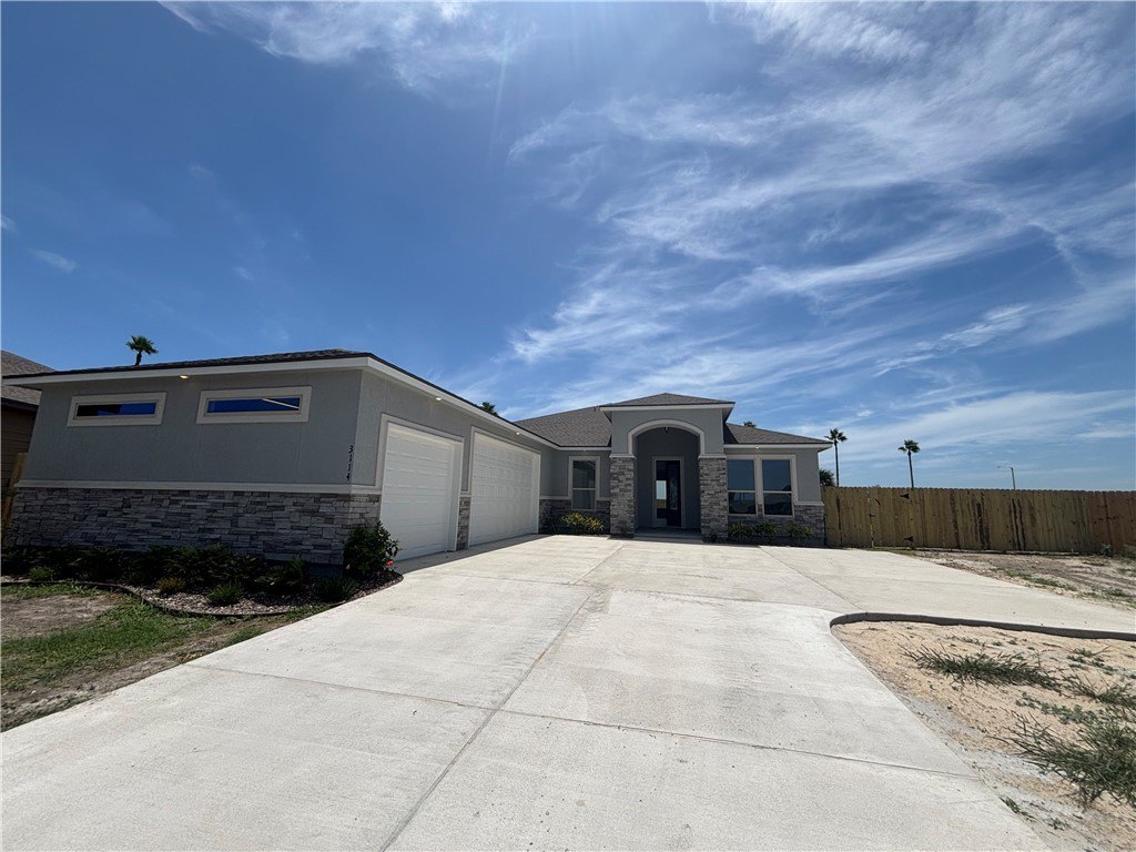 3114 Adak Court, Corpus Christi, TX 78414, 4 Habitaciones Habitaciones , ,3 BañosBaños,Residential,En Venta,3114 Adak Court,0,464364