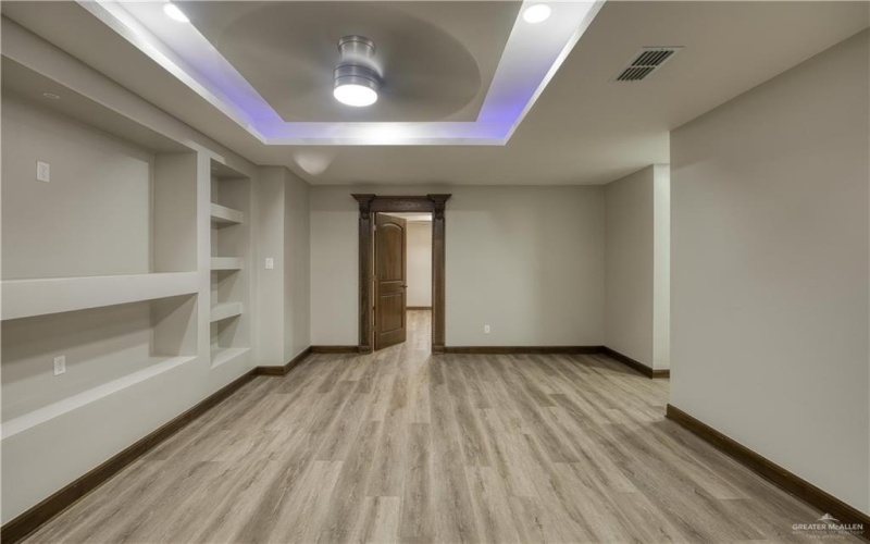 2916 Fletcher Street, Weslaco, TX 78599, 4 Bedrooms Bedrooms, ,5 BathroomsBathrooms,Residential,For Sale,2916 Fletcher Street,0,479687