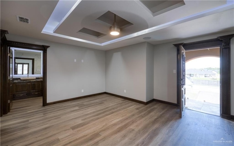2916 Fletcher Street, Weslaco, TX 78599, 4 Bedrooms Bedrooms, ,5 BathroomsBathrooms,Residential,For Sale,2916 Fletcher Street,0,479687