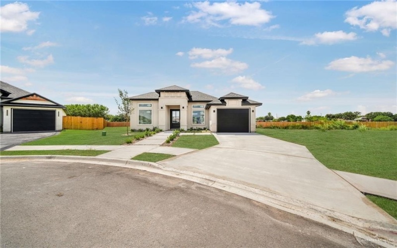 1800 Yellowwood Street, San Juan, TX 78589, 3 Habitaciones Habitaciones , ,2 BañosBaños,Residential,En Venta,1800 Yellowwood Street,0,479958