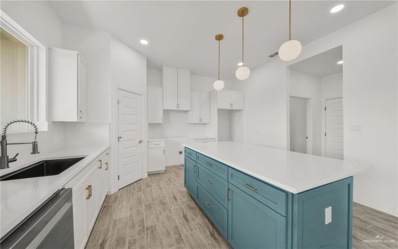 1800 Yellowwood Street, San Juan, TX 78589, 3 Habitaciones Habitaciones , ,2 BañosBaños,Residential,En Venta,1800 Yellowwood Street,0,479958