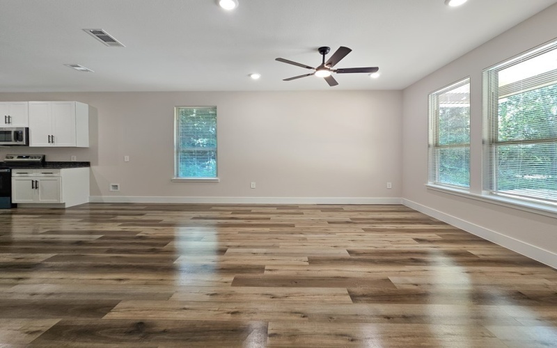 240 Geronimo, Mabank, TX 75156, 3 Bedrooms Bedrooms, ,2 BathroomsBathrooms,Residential,For Sale,240 Geronimo,0,109605