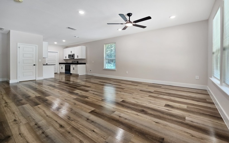 240 Geronimo, Mabank, TX 75156, 3 Bedrooms Bedrooms, ,2 BathroomsBathrooms,Residential,For Sale,240 Geronimo,0,109605
