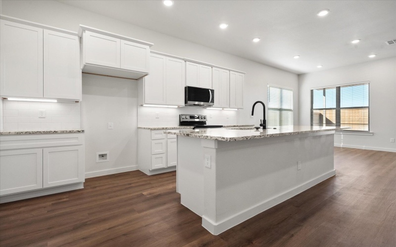 10702 Beaufort Avenue, Lubbock, TX 79424, 4 Bedrooms Bedrooms, ,2 BathroomsBathrooms,Residential,For Sale,10702 Beaufort Avenue,0,202559881