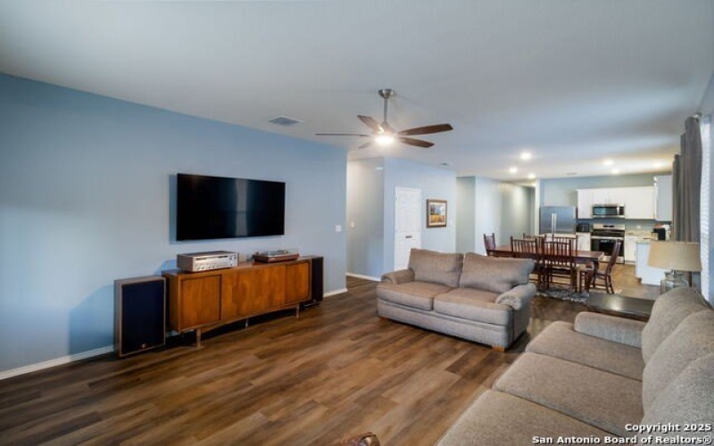 11837 Snowy Riv, San Antonio, TX 78254, 4 Bedrooms Bedrooms, ,2 BathroomsBathrooms,Residential,For Sale,11837 Snowy Riv,0,1897526