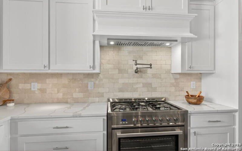 169 Longwood, New Braunfels, TX 78132, 4 Habitaciones Habitaciones , ,3 BañosBaños,Residential,En Venta,169 Longwood,0,1897674