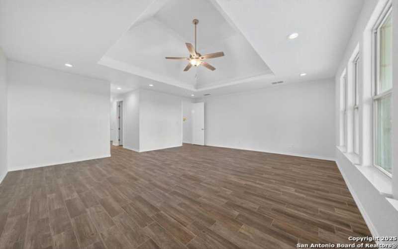 169 Longwood, New Braunfels, TX 78132, 4 Habitaciones Habitaciones , ,3 BañosBaños,Residential,En Venta,169 Longwood,0,1897674