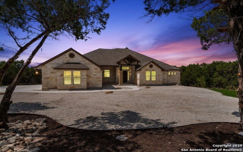 169 Longwood, New Braunfels, TX 78132, 4 Habitaciones Habitaciones , ,3 BañosBaños,Residential,En Venta,169 Longwood,0,1897674