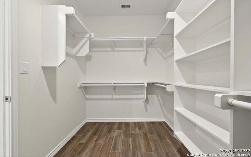169 Longwood, New Braunfels, TX 78132, 4 Habitaciones Habitaciones , ,3 BañosBaños,Residential,En Venta,169 Longwood,0,1897674