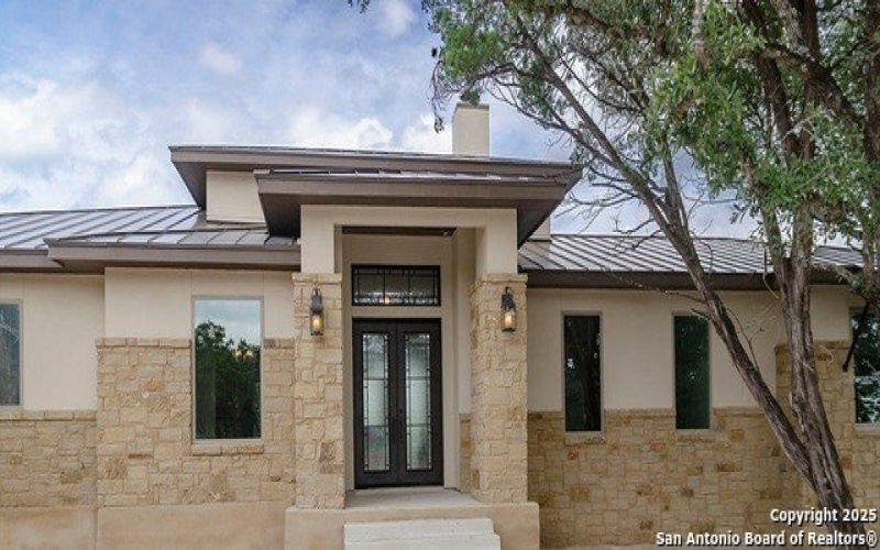 339 Valley Lodge, New Braunfels, TX 78132, 4 Bedrooms Bedrooms, ,3 BathroomsBathrooms,Residential,For Sale,339 Valley Lodge,0,1897751