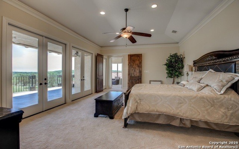 339 Valley Lodge, New Braunfels, TX 78132, 4 Bedrooms Bedrooms, ,3 BathroomsBathrooms,Residential,For Sale,339 Valley Lodge,0,1897751