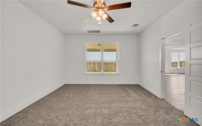 1936 Ember Drive, Temple, TX 76502, 3 Bedrooms Bedrooms, ,2 BathroomsBathrooms,Residential,For Sale,1936 Ember Drive,0,591545