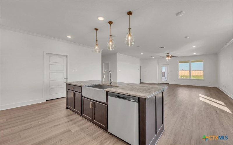 1936 Ember Drive, Temple, TX 76502, 3 Bedrooms Bedrooms, ,2 BathroomsBathrooms,Residential,For Sale,1936 Ember Drive,0,591545