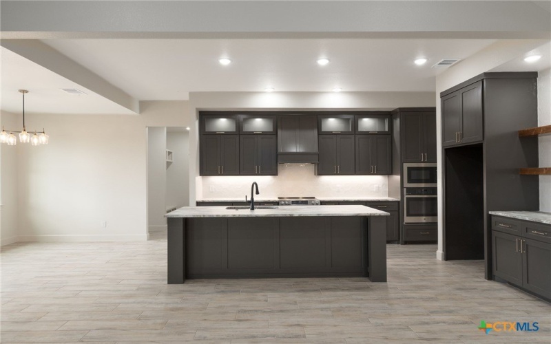 11139 Golden Eagle Avenue, Salado, TX 76571, 4 Bedrooms Bedrooms, ,2 BathroomsBathrooms,Residential,For Sale,11139 Golden Eagle Avenue,0,591610