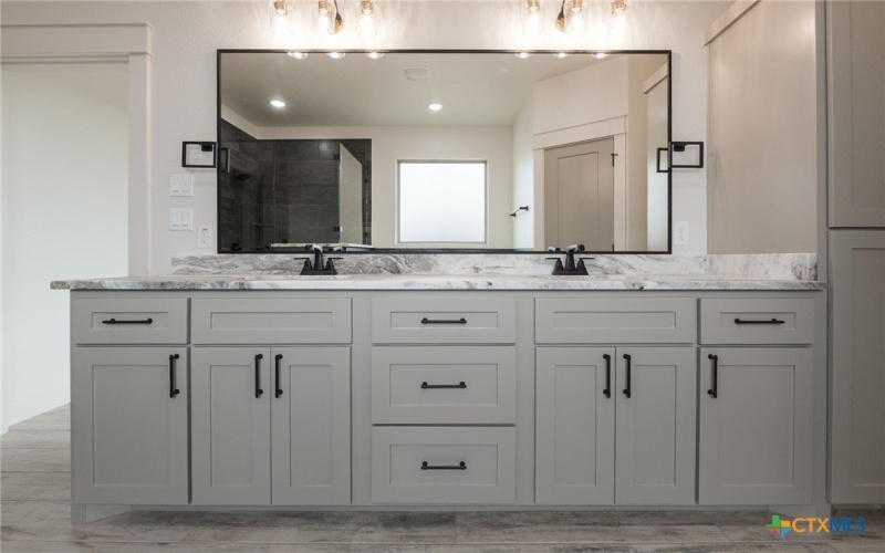 11139 Golden Eagle Avenue, Salado, TX 76571, 4 Bedrooms Bedrooms, ,2 BathroomsBathrooms,Residential,For Sale,11139 Golden Eagle Avenue,0,591610