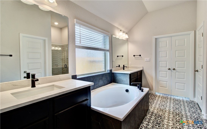 1760 Heritage Maples, New Braunfels, TX 78132, 3 Bedrooms Bedrooms, ,2 BathroomsBathrooms,Residential,For Sale,1760 Heritage Maples,0,591627