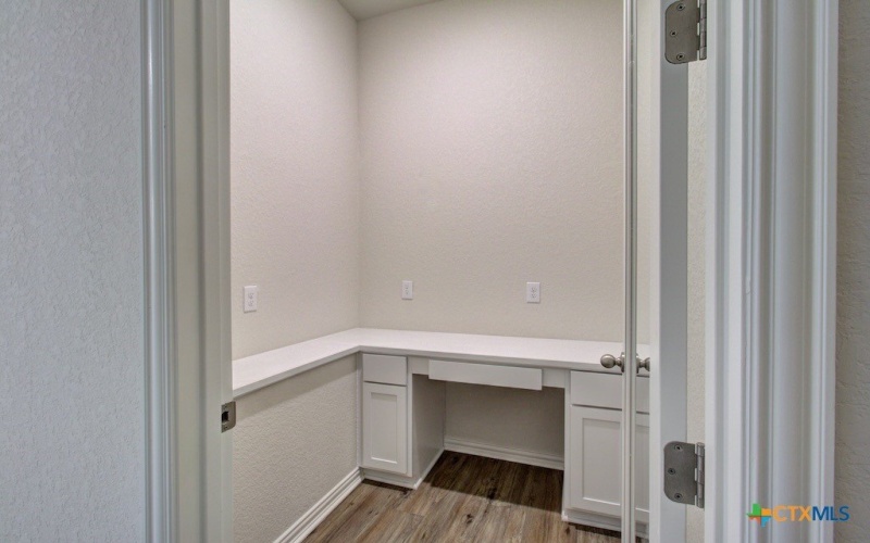 2044 Stephanie Avenue, New Braunfels, TX 78132, 4 Bedrooms Bedrooms, ,3 BathroomsBathrooms,Residential,For Sale,2044 Stephanie Avenue,0,591637