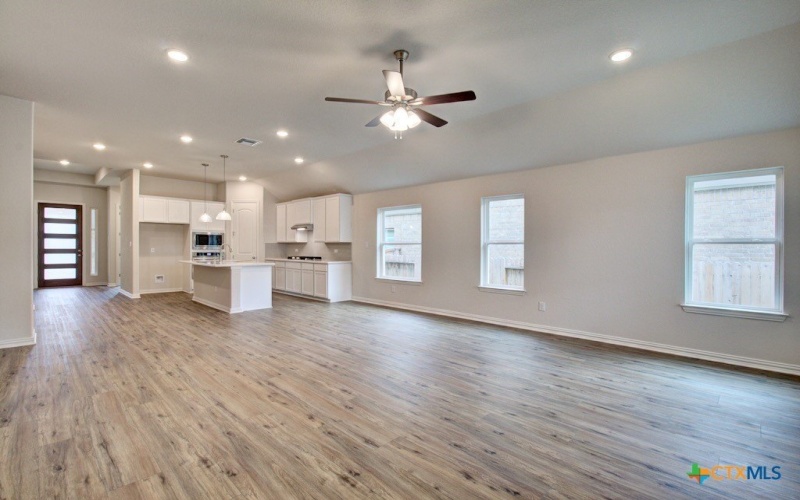 2044 Stephanie Avenue, New Braunfels, TX 78132, 4 Bedrooms Bedrooms, ,3 BathroomsBathrooms,Residential,For Sale,2044 Stephanie Avenue,0,591637