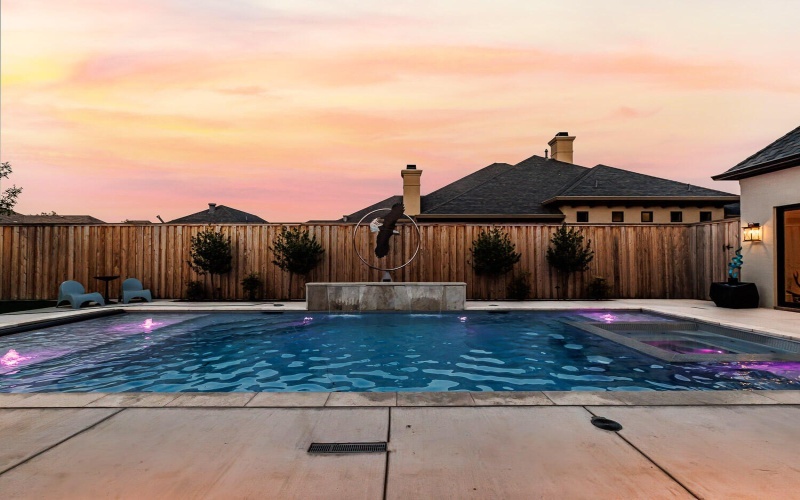 4004 104th Street, Lubbock, TX 79423, 4 Bedrooms Bedrooms, ,5 BathroomsBathrooms,Residential,For Sale,4004 104th Street,0,202559890