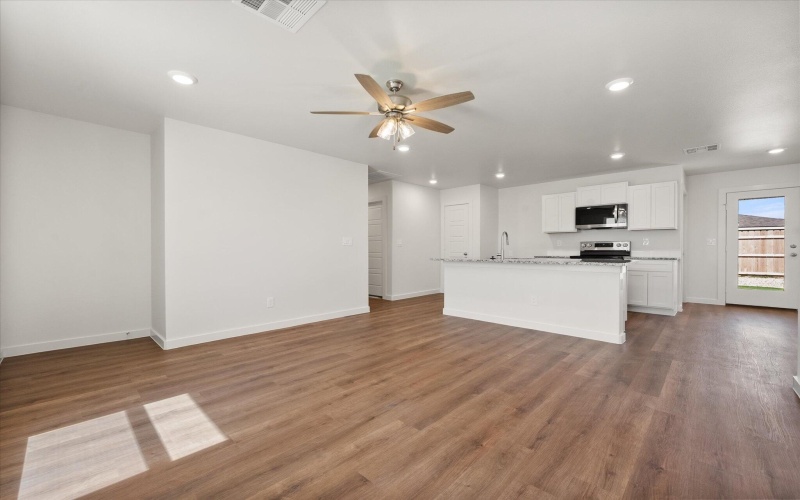 8312 24th Street, Lubbock, TX 79407, 3 Bedrooms Bedrooms, ,2 BathroomsBathrooms,Residential,For Sale,8312 24th Street,0,202559931