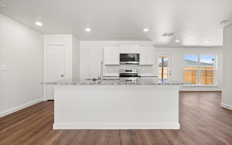 8312 24th Street, Lubbock, TX 79407, 3 Bedrooms Bedrooms, ,2 BathroomsBathrooms,Residential,For Sale,8312 24th Street,0,202559931