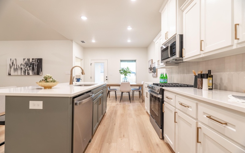 615 E 14th Street, Wolfforth, TX 79382, 3 Habitaciones Habitaciones , ,2 BañosBaños,Residential,En Venta,615 E 14th Street,0,202559939