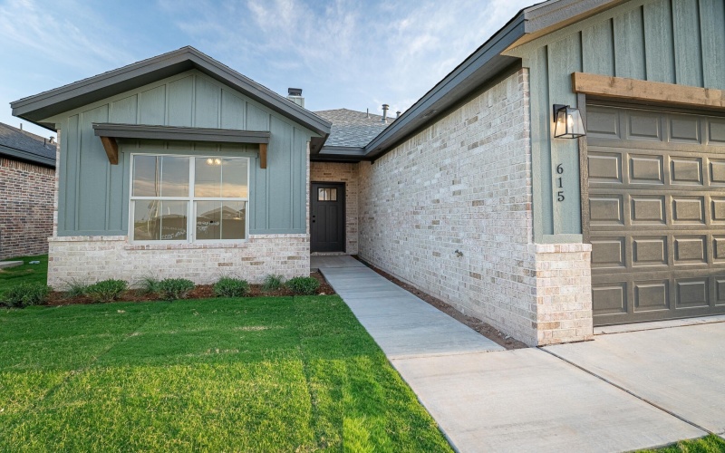 615 E 14th Street, Wolfforth, TX 79382, 3 Habitaciones Habitaciones , ,2 BañosBaños,Residential,En Venta,615 E 14th Street,0,202559939