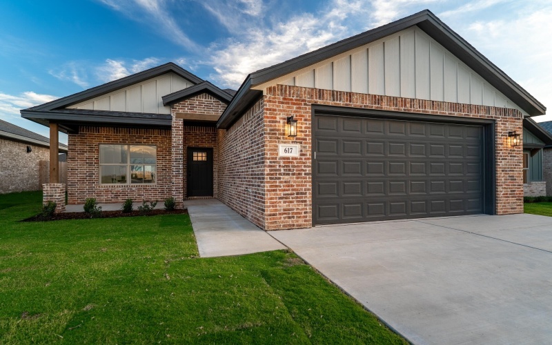 617 E 14th Street, Wolfforth, TX 79382, 3 Bedrooms Bedrooms, ,2 BathroomsBathrooms,Residential,For Sale,617 E 14th Street,0,202559943