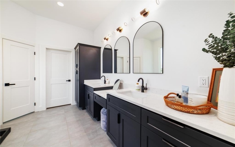 7702 Feather Bay Blvd Boulevard, Brownwood, TX 76801, 3 Bedrooms Bedrooms, ,2 BathroomsBathrooms,Residential,For Sale,7702 Feather Bay Blvd Boulevard,0,20828671