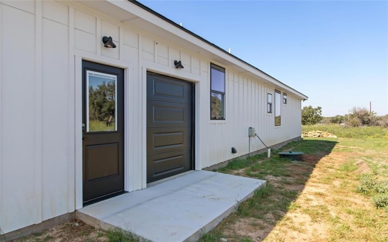 7702 Feather Bay Blvd Boulevard, Brownwood, TX 76801, 3 Bedrooms Bedrooms, ,2 BathroomsBathrooms,Residential,For Sale,7702 Feather Bay Blvd Boulevard,0,20828671