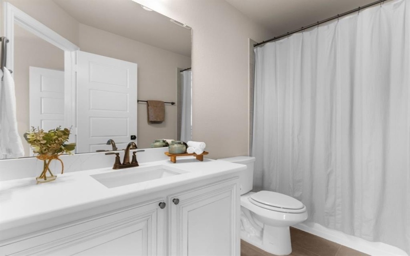 2504 Silo Lane, Van Alstyne, TX 75495, 4 Habitaciones Habitaciones , ,3 BañosBaños,Residential,En Venta,2504 Silo Lane,0,21045453