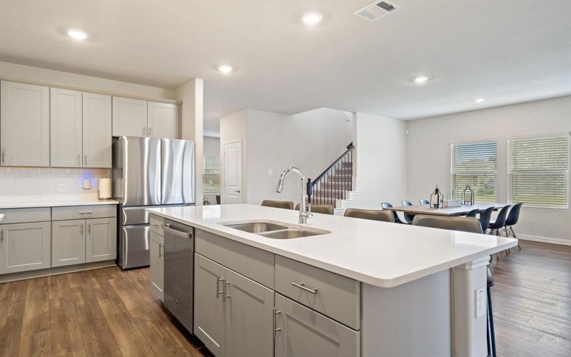 2232 Sun Star Drive, Haslet, TX 76052, 4 Habitaciones Habitaciones , ,3 BañosBaños,Residential,En Venta,2232 Sun Star Drive,0,21046784