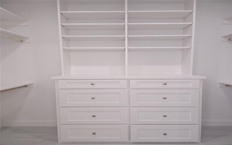 5812 Oakdale Drive, Fort Worth, TX 76119, 3 Bedrooms Bedrooms, ,2 BathroomsBathrooms,Residential,For Sale,5812 Oakdale Drive,0,21047914