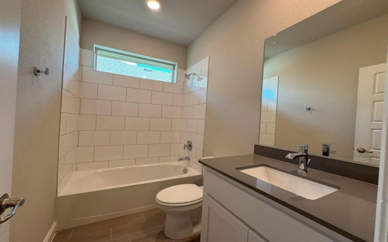 15144 GREEN BLUFF Drive, Fort Worth, TX 76008, 4 Bedrooms Bedrooms, ,2 BathroomsBathrooms,Residential,For Sale,15144 GREEN BLUFF Drive,0,21048471