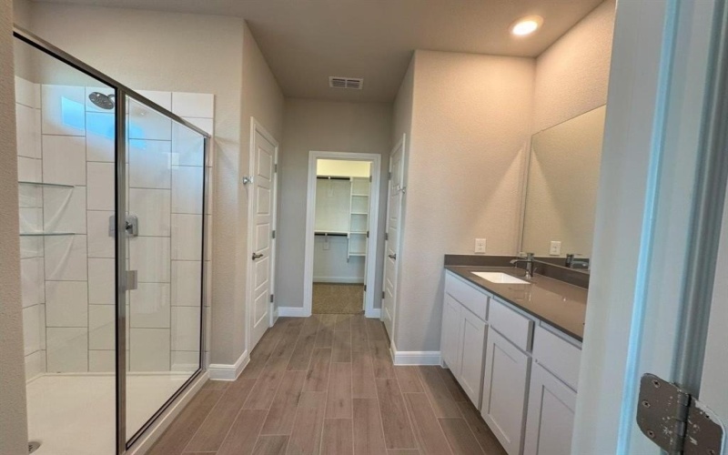 15144 GREEN BLUFF Drive, Fort Worth, TX 76008, 4 Bedrooms Bedrooms, ,2 BathroomsBathrooms,Residential,For Sale,15144 GREEN BLUFF Drive,0,21048471